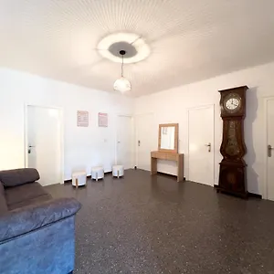 Caserna 13 - Luminoso Piso En Figueres Figueras